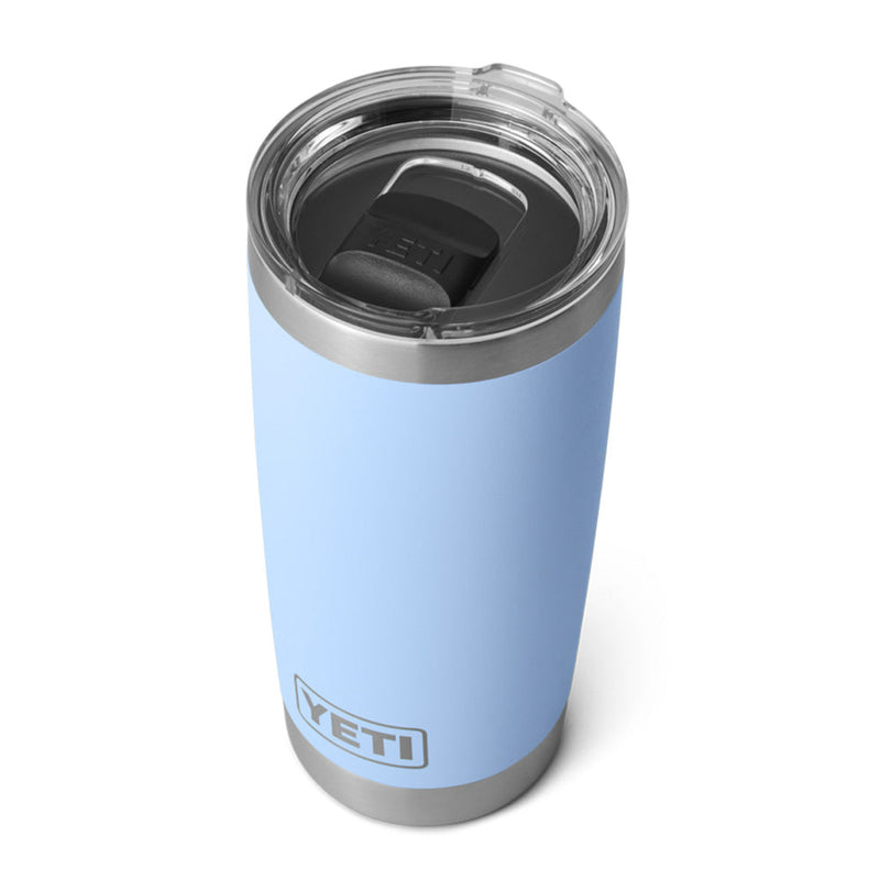 21071504644 TERMO RAMBLER 20oz BIG SKY BLUE MARCA YETI